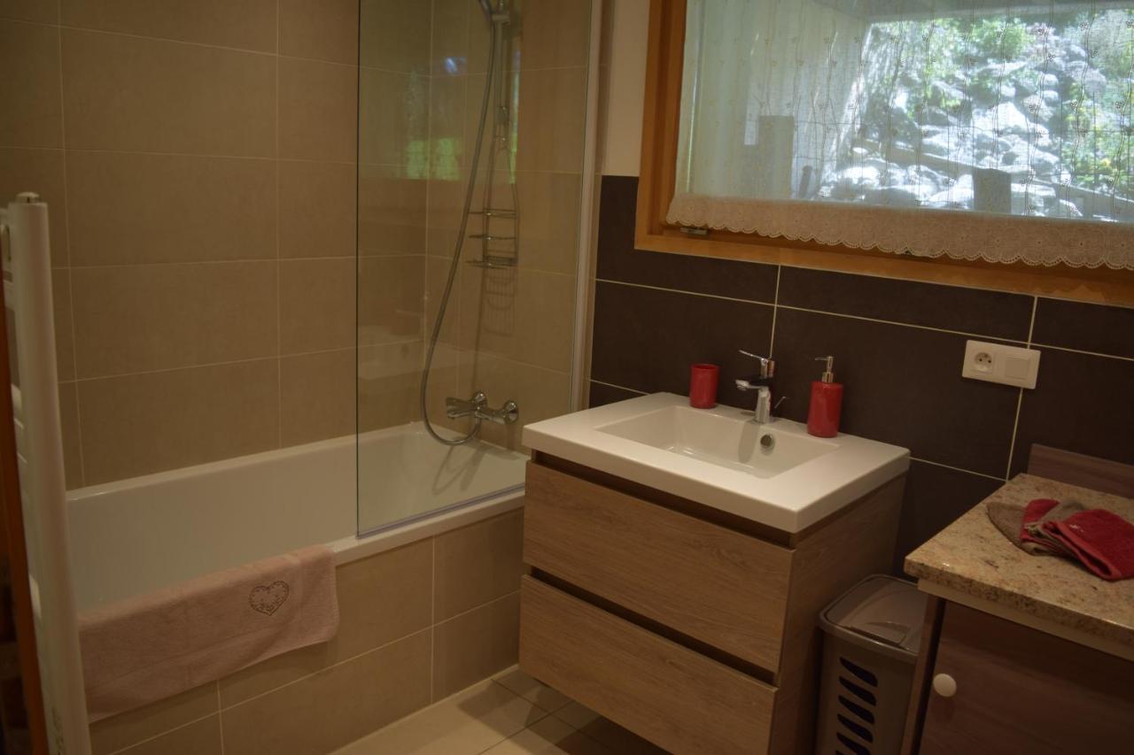 Apartment La Tibolire Sixt-Fer-a-Cheval Екстер'єр фото